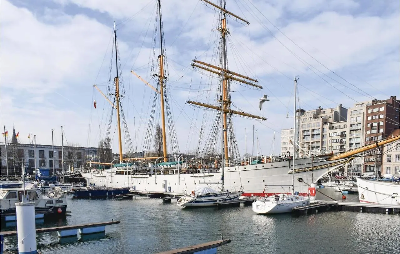 Residentie Placide Ostend 0*,  Belgium